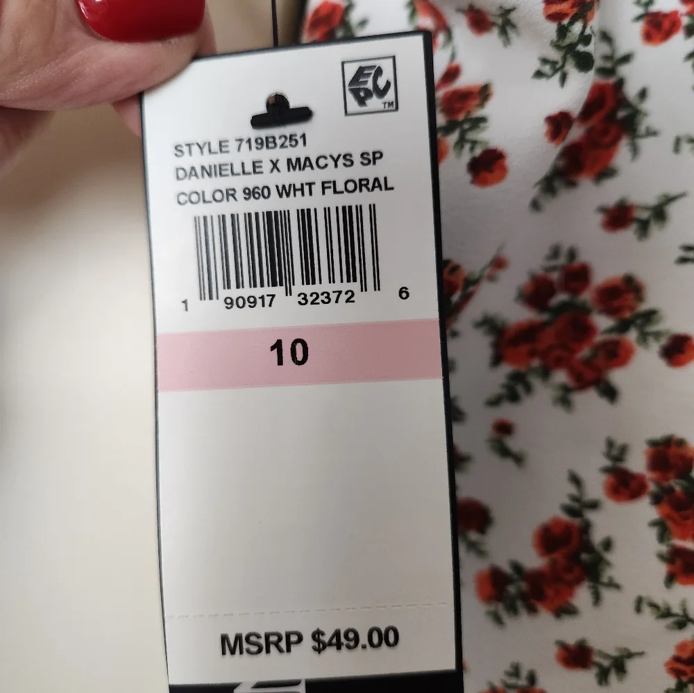 Danielle Bernstein Summer White/Red Floral Crop Top size 10 - Picture 5 of 9